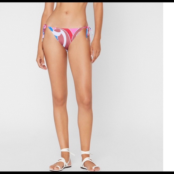 Emilio Pucci
Quirimbas print bikini top and bottom - Picture 4 of 8